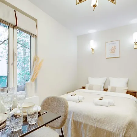 Appartamento Design Et Cosy Pour 1 Personne Parigi